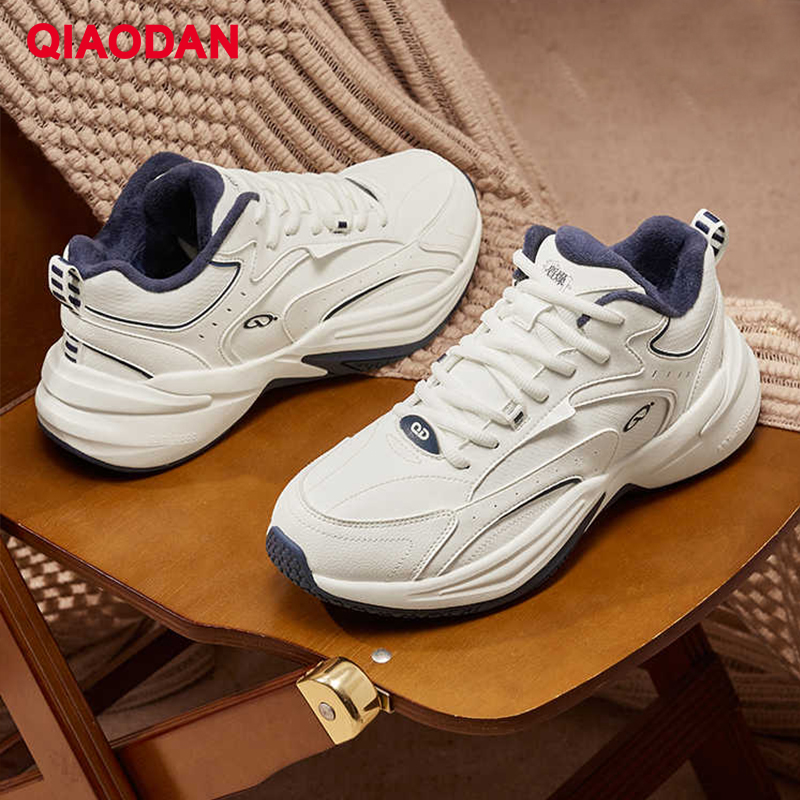 QIAODAN Fleece Lined Sport Sho - Outdoor Sport Flooring ulasan dan harga