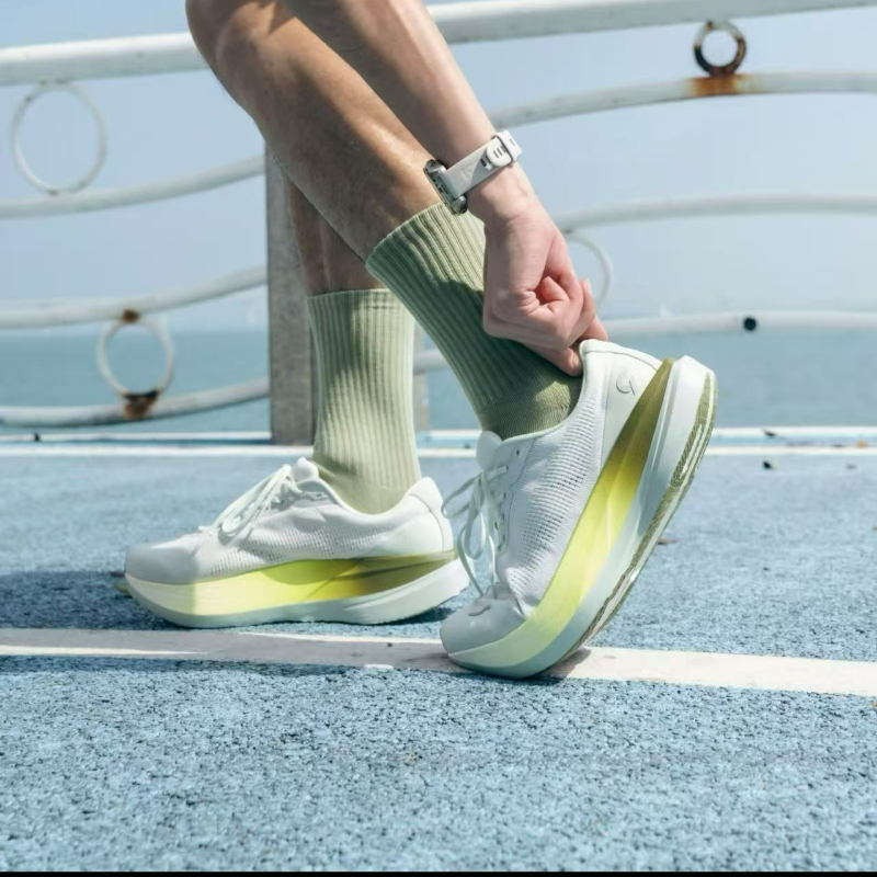Professional Running Shoes Men - Outdoor Sport Flooring ulasan dan harga